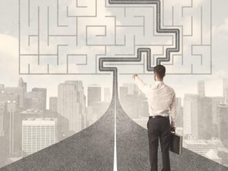 Vivre le présent et envisager le futur en expatriation - Croos Roads Intelligence